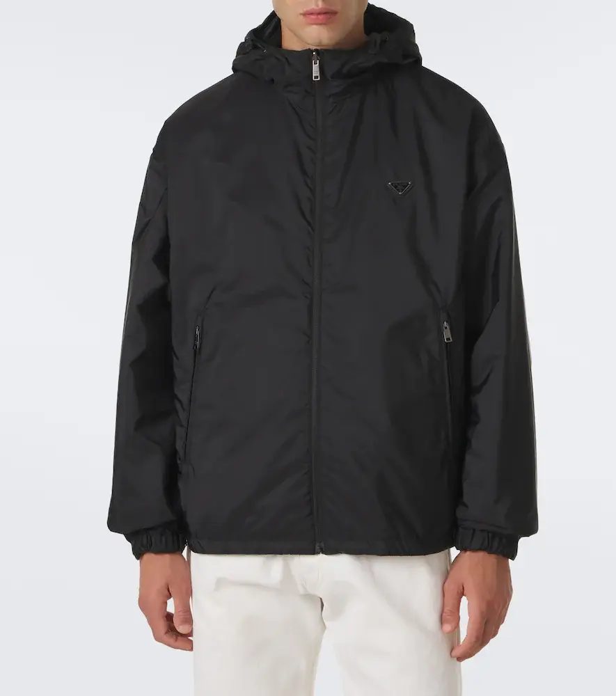 Prada Re-Nylon logo hooded jacket | Thumbnail 5 Prada Re-Nylon logo hooded jacket | Thumbnail 5