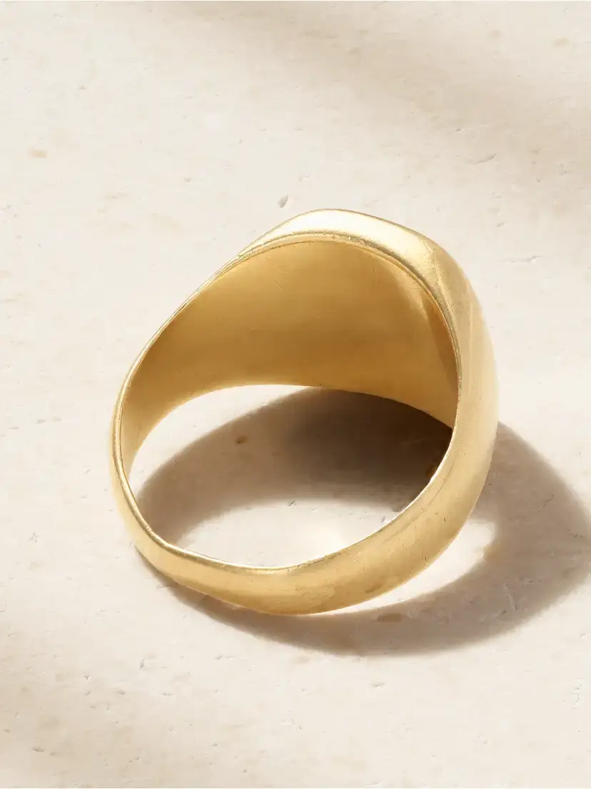 Stephanie Windsor Vintage 1900s Gold Signet Ring | Thumbnail 3 Stephanie Windsor Vintage 1900s Gold Signet Ring | Thumbnail 3