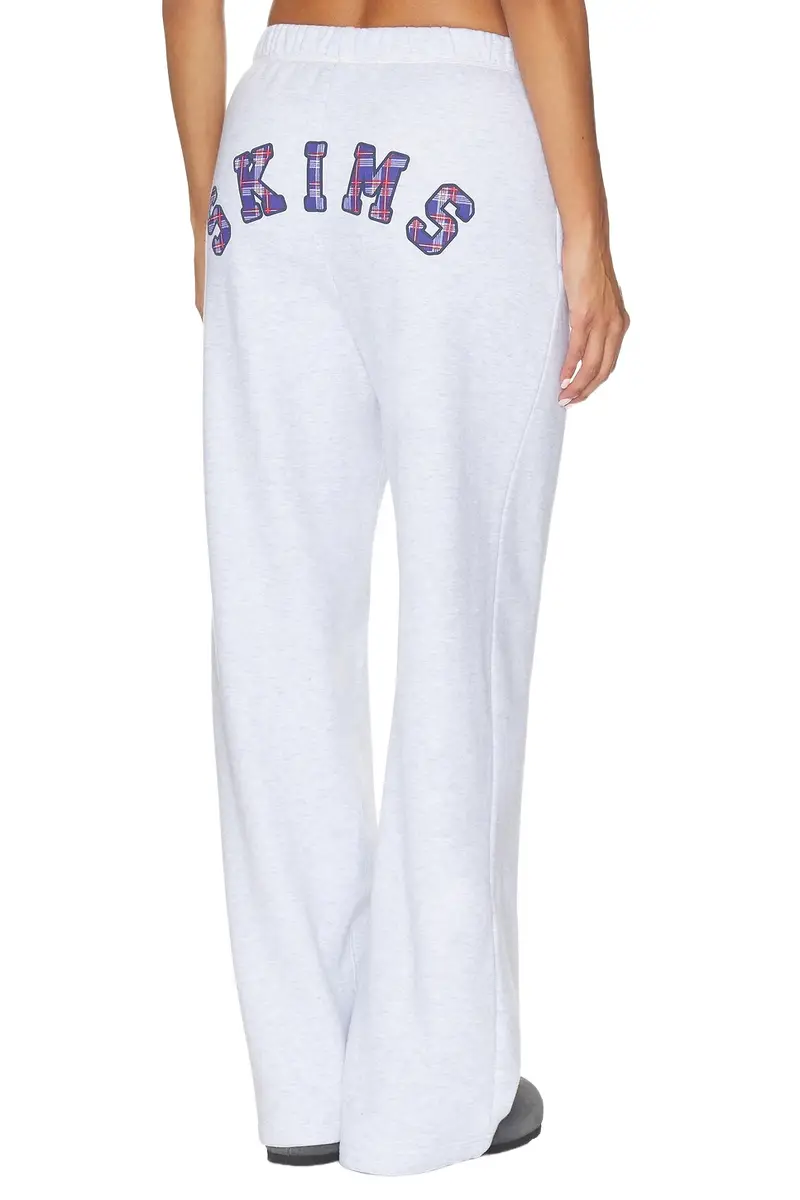 Classic Straight Leg Pant
