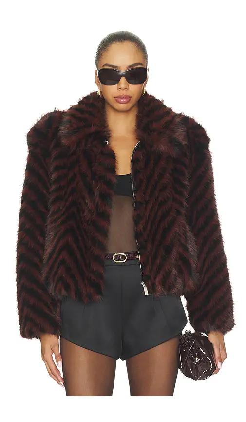 Retrofête Segrid Faux Fur Bomber | Thumbnail 2 Retrofête Segrid Faux Fur Bomber | Thumbnail 2