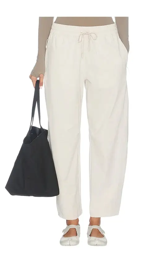 Beyond Yoga Peak Barrel Leg Pant