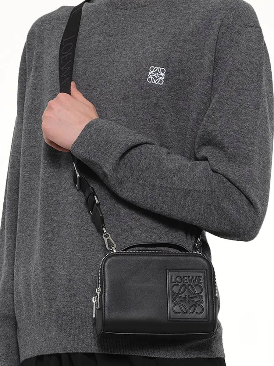 Loewe Loewe Patch Camera Bag Mini | Thumbnail 5 Loewe Loewe Patch Camera Bag Mini | Thumbnail 5