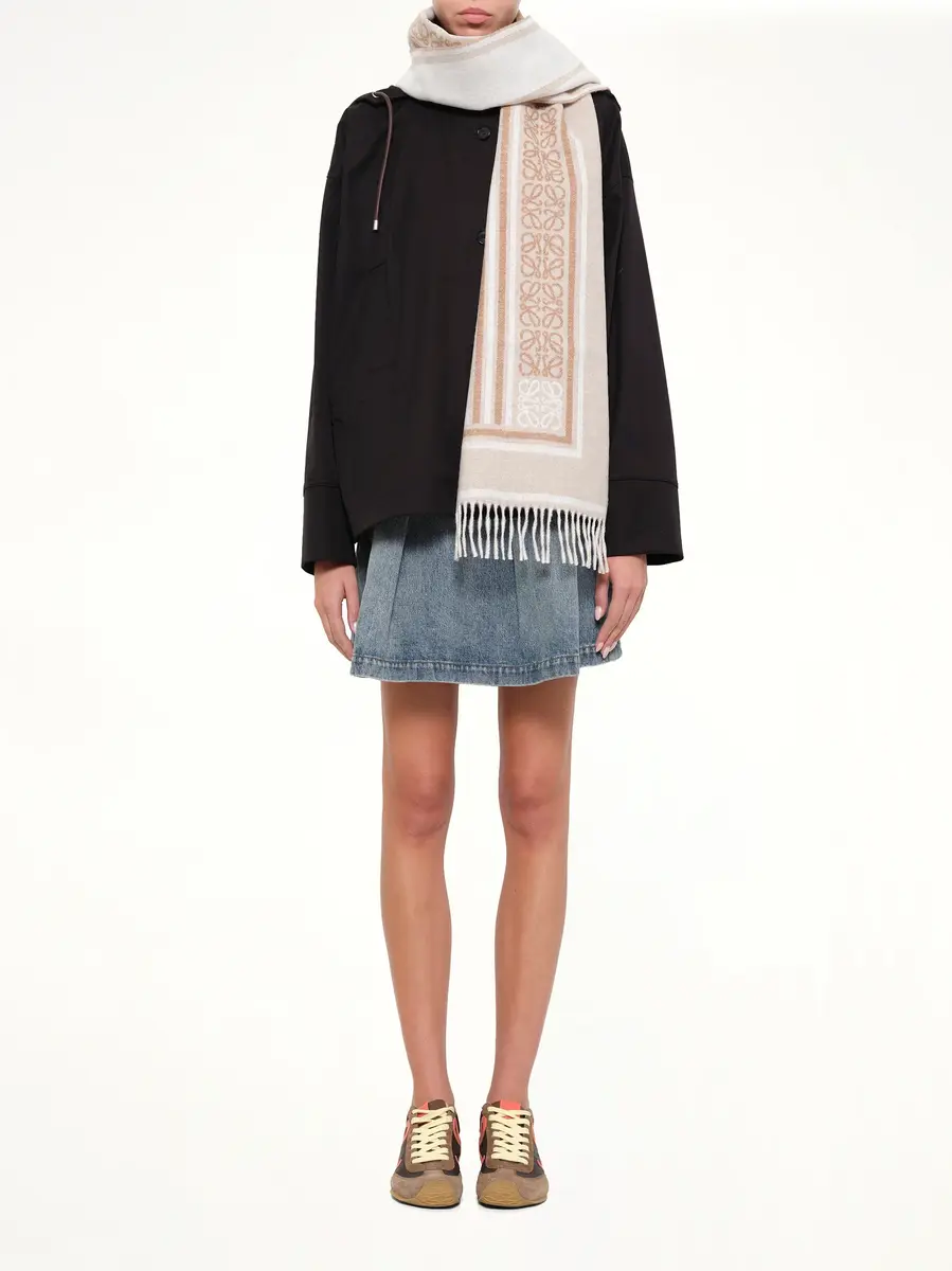Loewe Wool Scarf in Light Beige | Thumbnail 3 Loewe Wool Scarf in Light Beige | Thumbnail 3