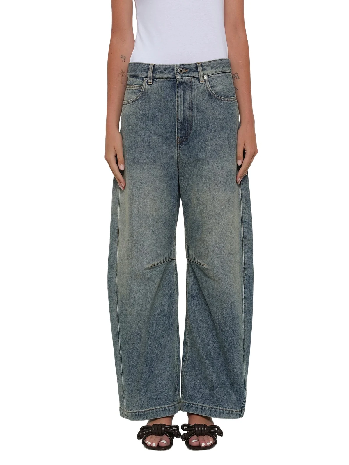 Barrel Jeans in Washed Denim