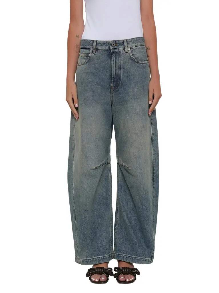 Barrel Jeans in Washed Denim