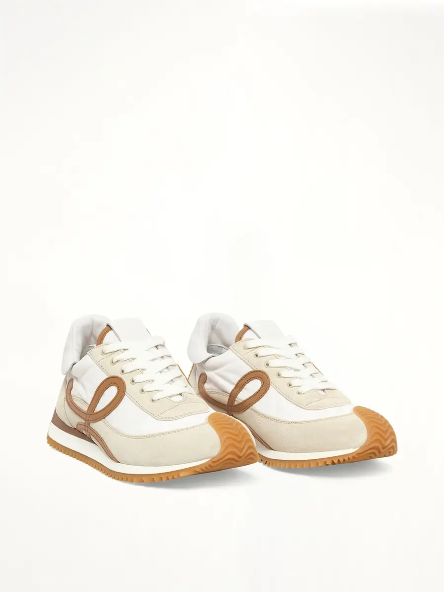 Loewe Flow Runner 2.0 | Thumbnail 2 Loewe Flow Runner 2.0 | Thumbnail 2