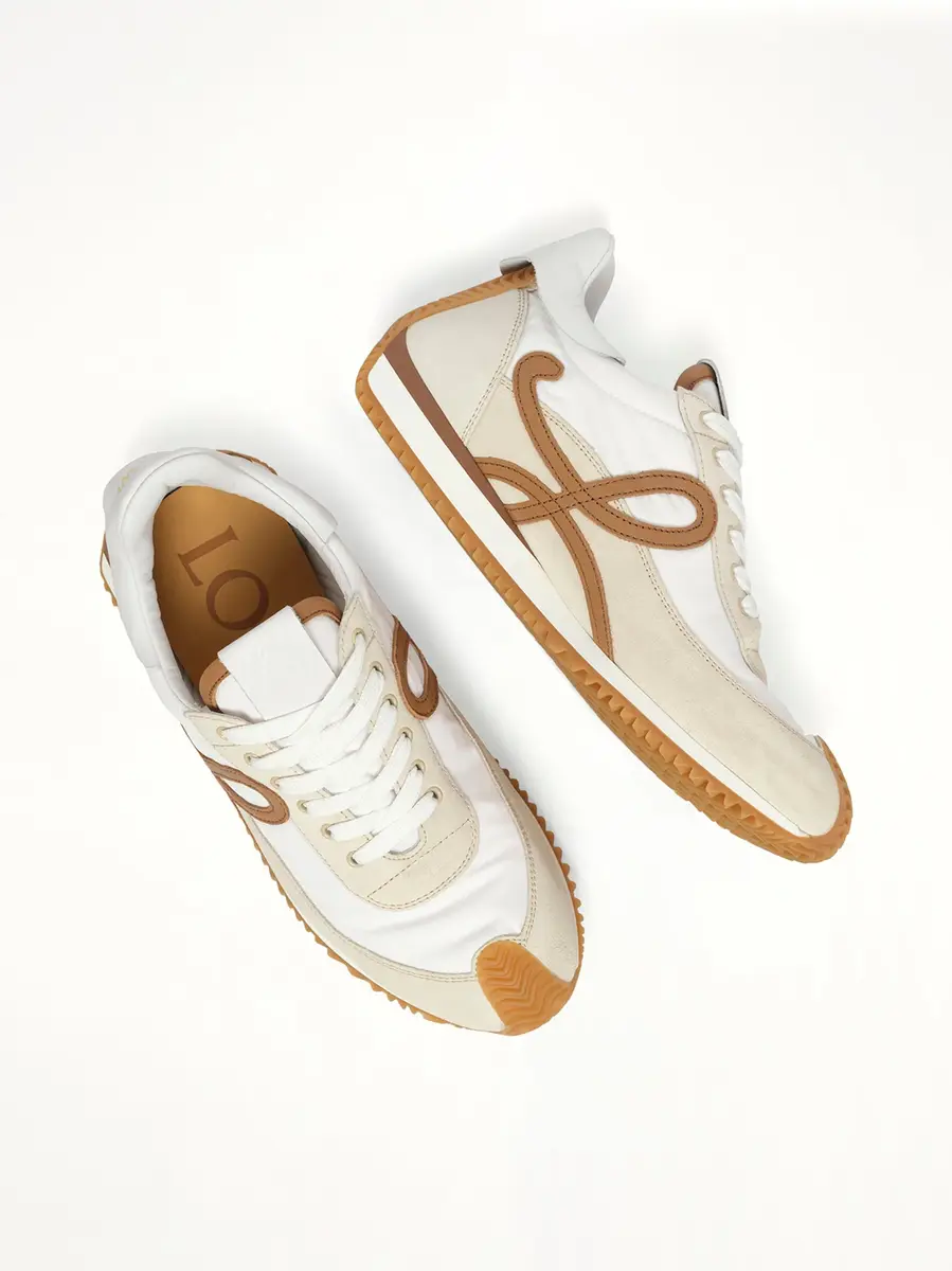 Loewe Flow Runner 2.0 | Thumbnail 4 Loewe Flow Runner 2.0 | Thumbnail 4