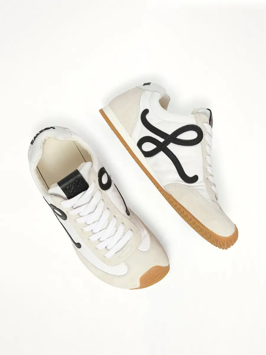 Loewe Ballet Runner 2.0 in White/black | Thumbnail 4