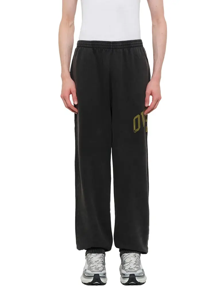 Represent Represent Owners Club Sweatpant in Faded Black
