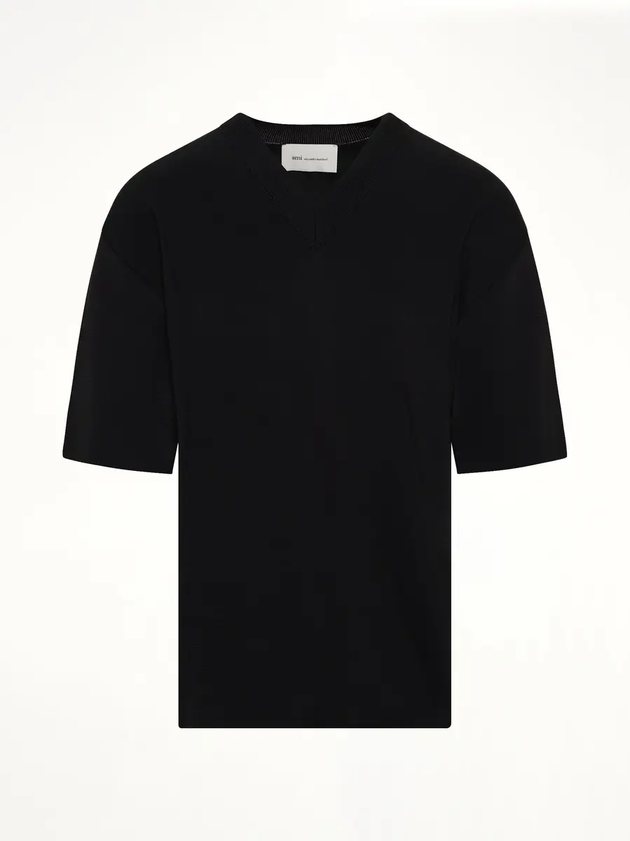 AMI PARIS Short Sleeve V-neck Sweater | Thumbnail 2 AMI PARIS Short Sleeve V-neck Sweater | Thumbnail 2