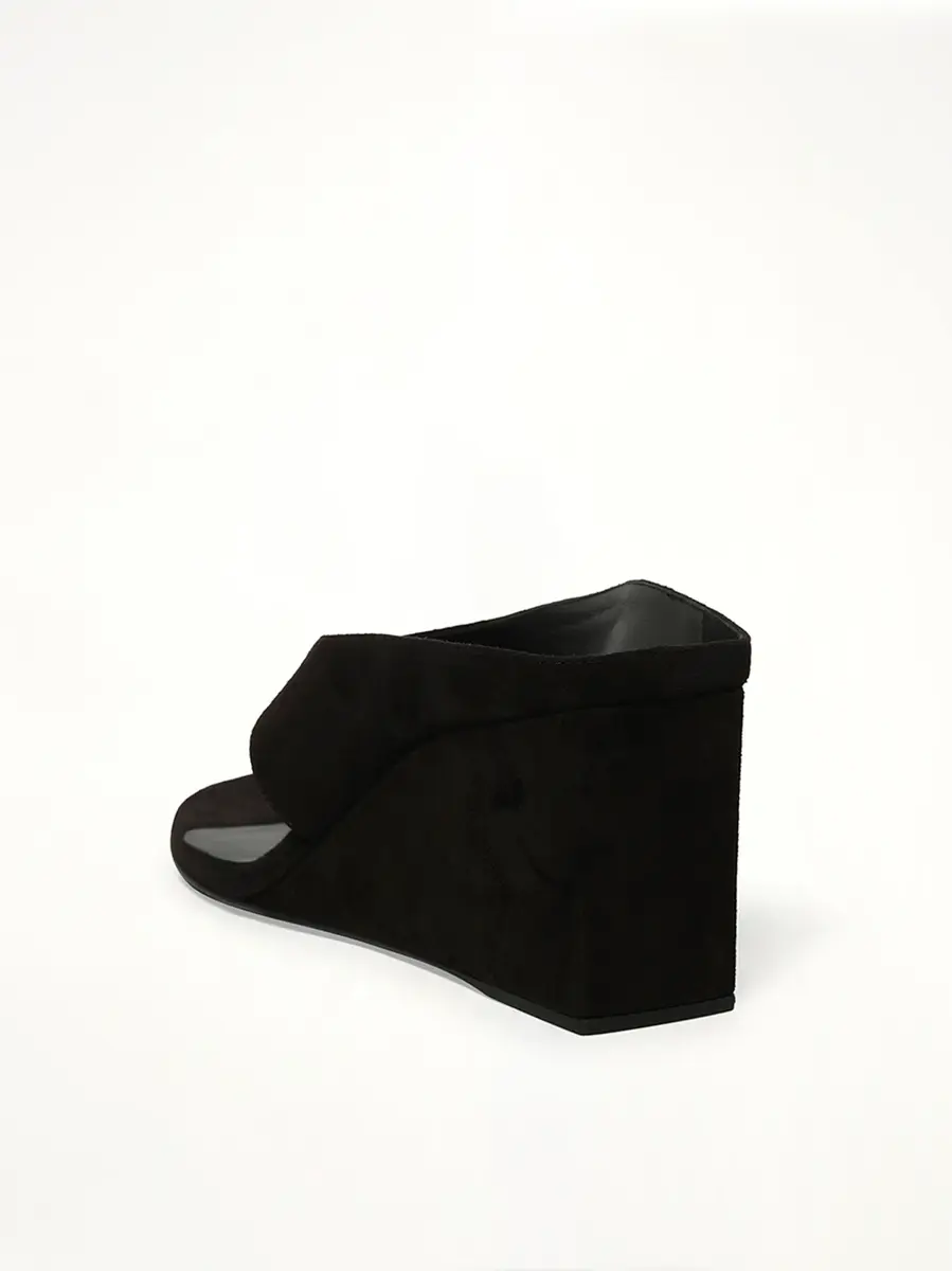 ALAÏA Wedge Tongs H75 | Thumbnail 3 ALAÏA Wedge Tongs H75 | Thumbnail 3