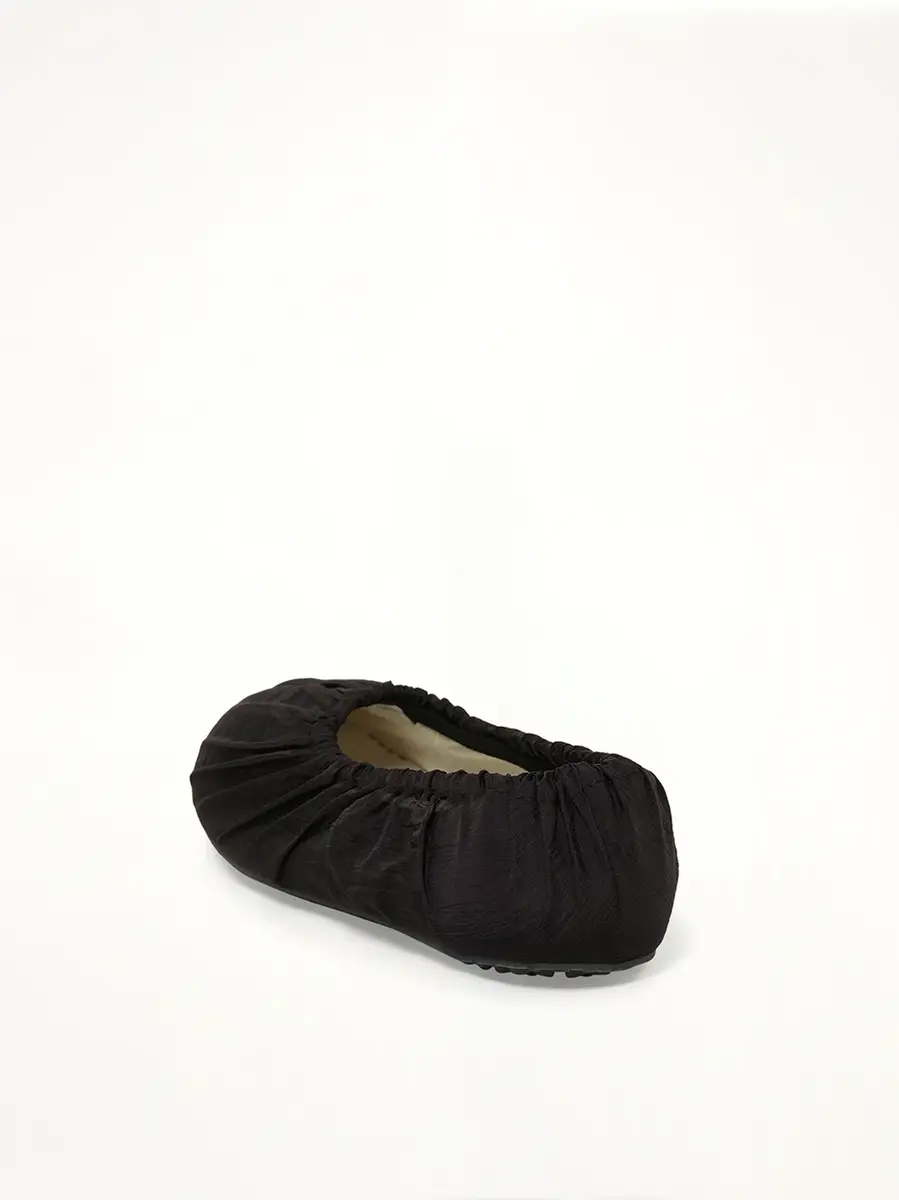Maison Margiela Replica Ballerina | Thumbnail 3 Maison Margiela Replica Ballerina | Thumbnail 3