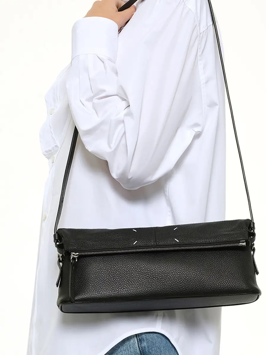 Maison Margiela 5ac Soft Pouch Bag | Thumbnail 4