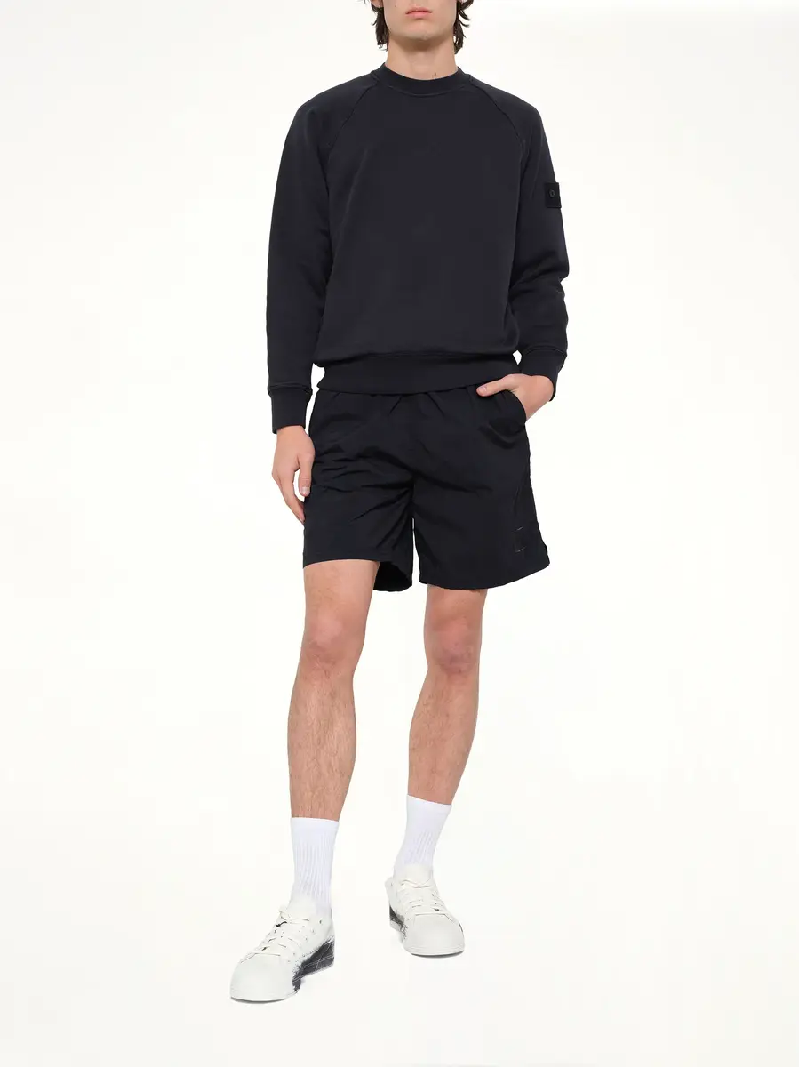 Stone Island B100006 Shorts in Navy Blue | Thumbnail 4 Stone Island B100006 Shorts in Navy Blue | Thumbnail 4