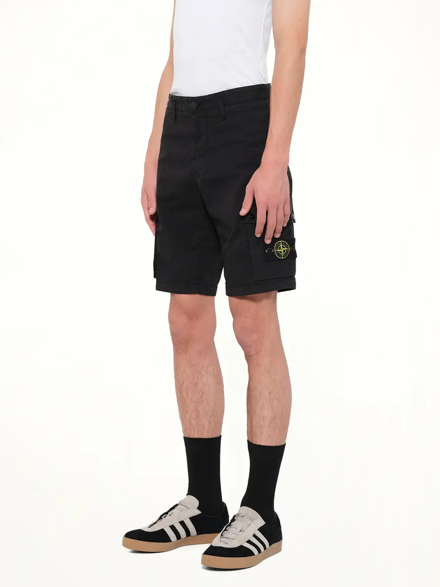 Stone Island L100019 Shorts | Thumbnail 3 Stone Island L100019 Shorts | Thumbnail 3