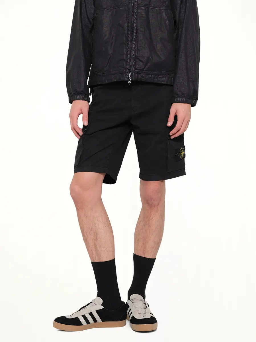 Stone Island L100019 Shorts | Thumbnail 6 Stone Island L100019 Shorts | Thumbnail 6