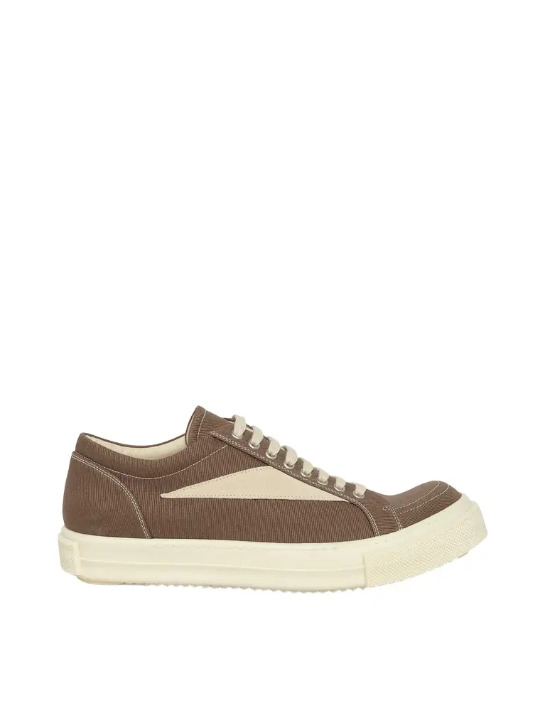Vintage Sneaks in Dust/milk Vintage Sneaks in Dust/milk