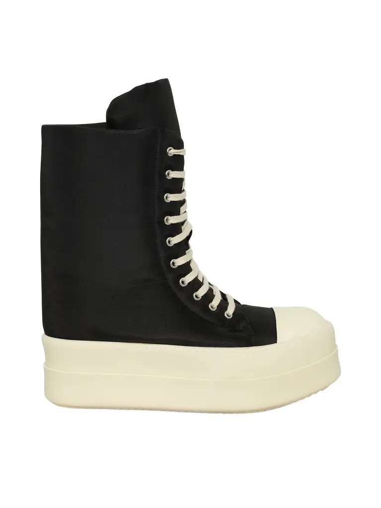Mega Bumper Jumbo Sneaks in Black/milk Mega Bumper Jumbo Sneaks in Black/milk
