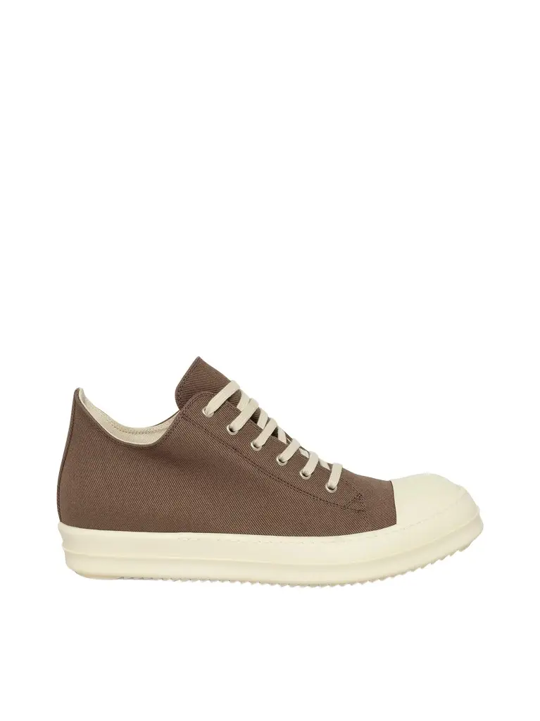 Low Sneaks in Dust/milk Low Sneaks in Dust/milk