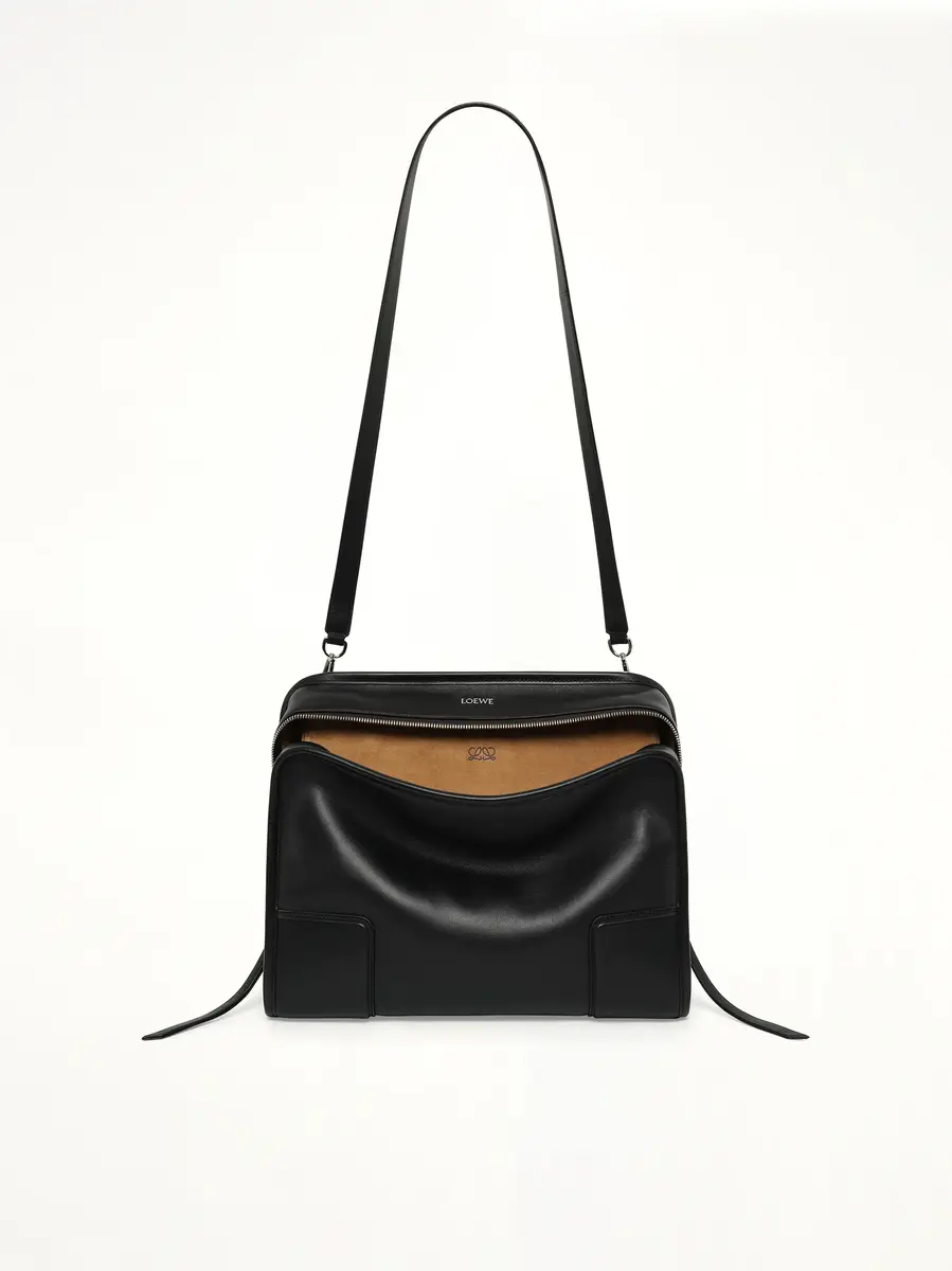 Loewe Amazona 180 Large Bag | Thumbnail 3 Loewe Amazona 180 Large Bag | Thumbnail 3