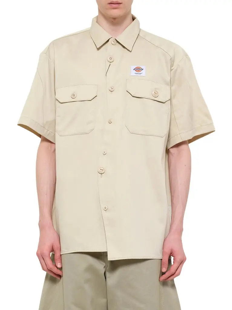 Undercover Dickies x UC SS Shirt in Light Grey/beige