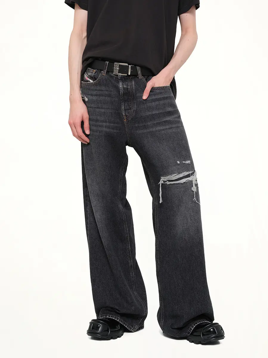 Diesel D-rise Distressed Jeans | Thumbnail 6 Diesel D-rise Distressed Jeans | Thumbnail 6