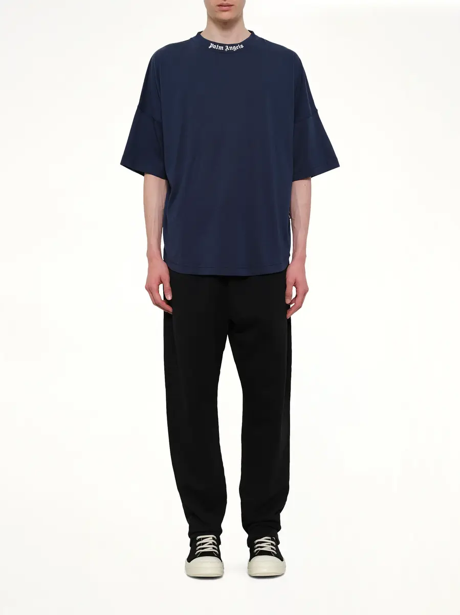 Palm Angels Classic Logo Over T-shirt in Navy Blue | Thumbnail 7