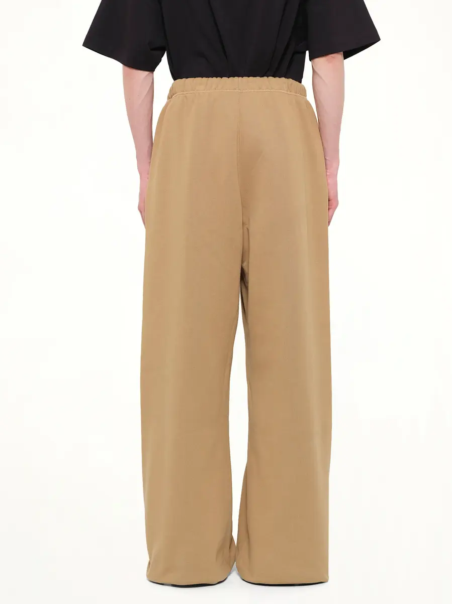 Fear of God Essentials Signature Lounge Sweatpant in Dune | Thumbnail 5 Fear of God Essentials Signature Lounge Sweatpant in Dune | Thumbnail 5