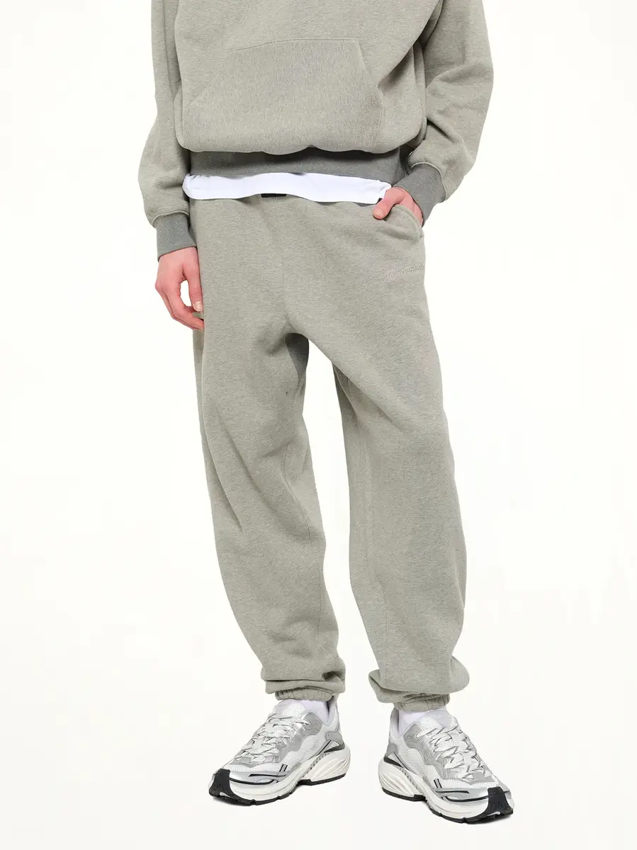 Fear of God Essentials Signature Classic Sweatpant in Concrete Heather | Thumbnail 6 Fear of God Essentials Signature Classic Sweatpant in Concrete Heather | Thumbnail 6