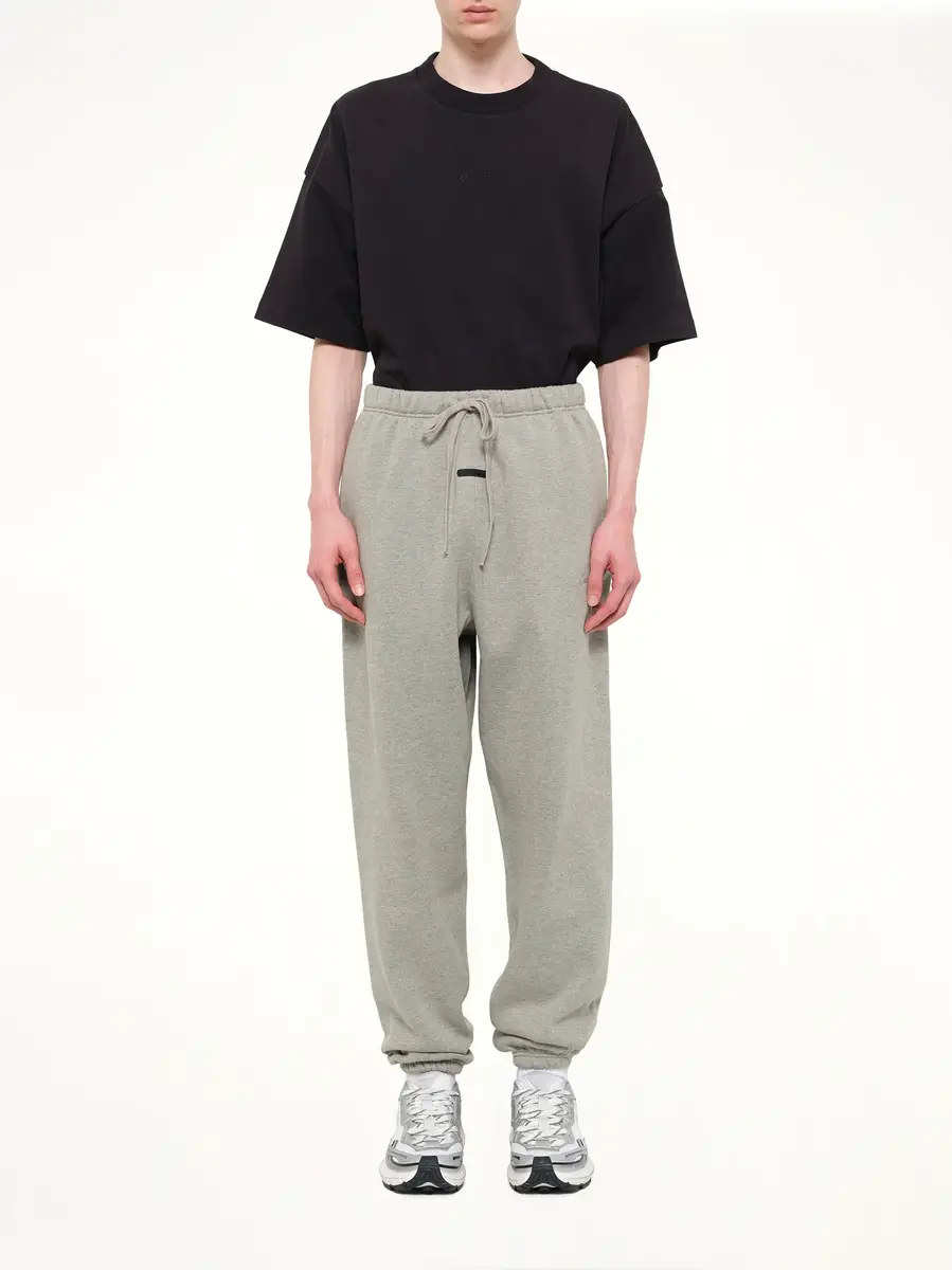 Fear of God Essentials Signature Classic Sweatpant in Concrete Heather | Thumbnail 7 Fear of God Essentials Signature Classic Sweatpant in Concrete Heather | Thumbnail 7