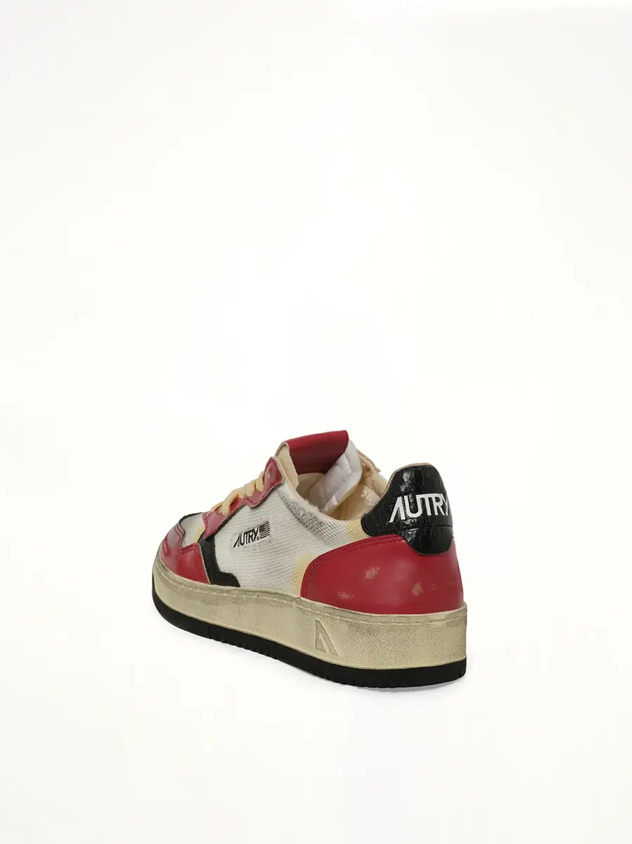 Autry Super Vintage Sneaker in White/red | Thumbnail 3 Autry Super Vintage Sneaker in White/red | Thumbnail 3