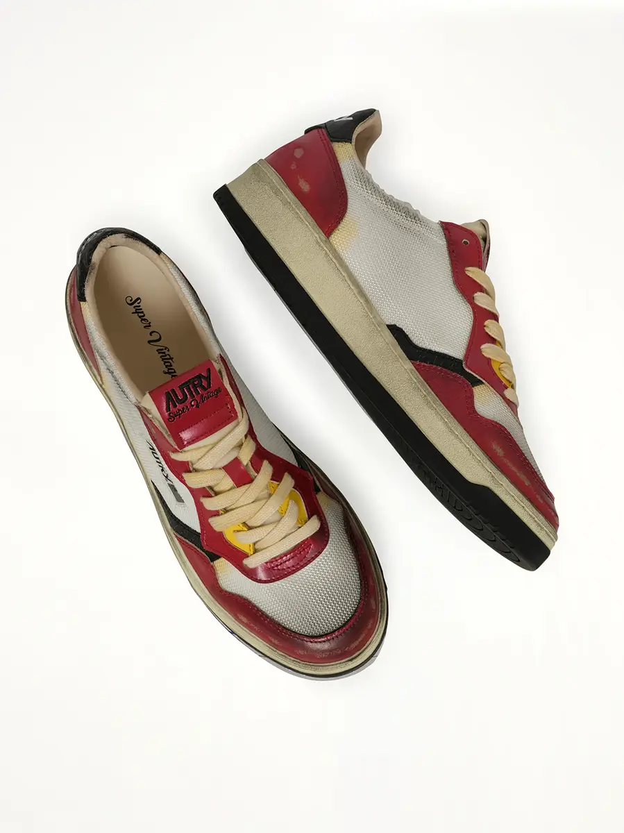 Autry Super Vintage Sneaker in White/red | Thumbnail 4 Autry Super Vintage Sneaker in White/red | Thumbnail 4