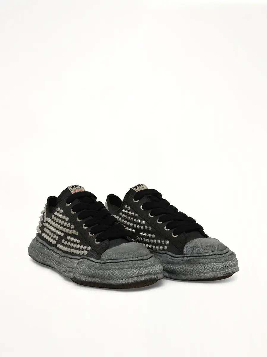 Maison MIHARA YASUHIRO Exclusive Peterson 23 OG Studded Sneaker in All Black | Thumbnail 2 Maison MIHARA YASUHIRO Exclusive Peterson 23 OG Studded Sneaker in All Black | Thumbnail 2