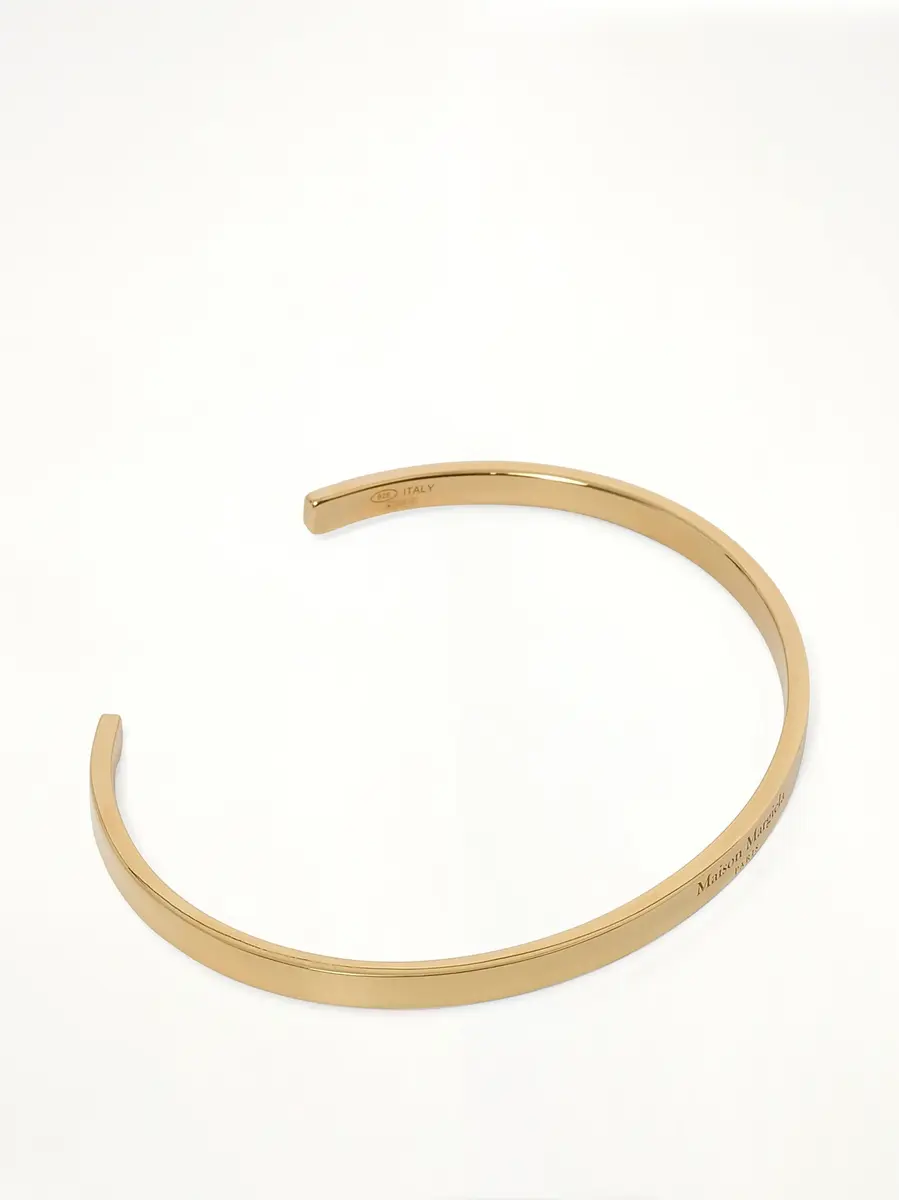 Maison Margiela Logo Reference Cuff 4mm in Yellow Gold Plating | Thumbnail 2 Maison Margiela Logo Reference Cuff 4mm in Yellow Gold Plating | Thumbnail 2