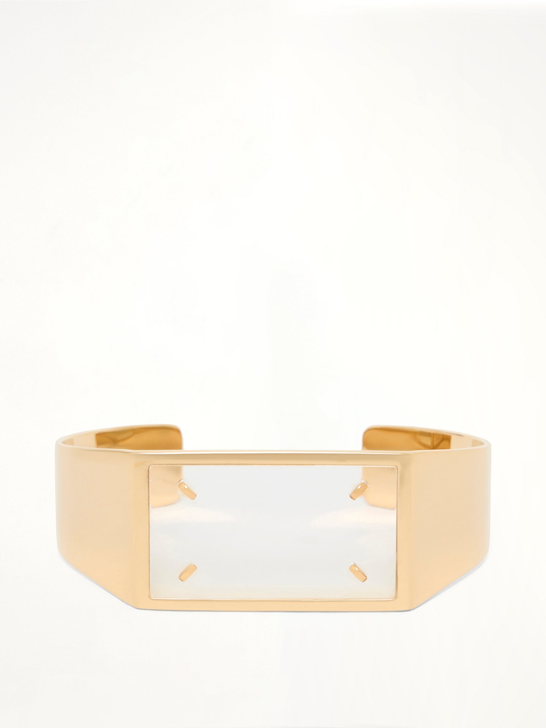 Four Stitches Bracelet in Yellow Gold Plating Four Stitches Bracelet in Yellow Gold Plating