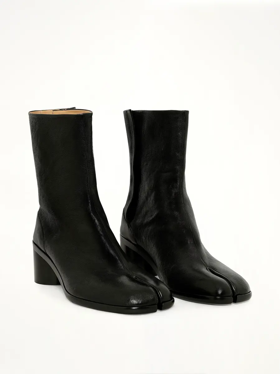 Maison Margiela Tabi Ankle Soft Boots H60 | Thumbnail 2 Maison Margiela Tabi Ankle Soft Boots H60 | Thumbnail 2