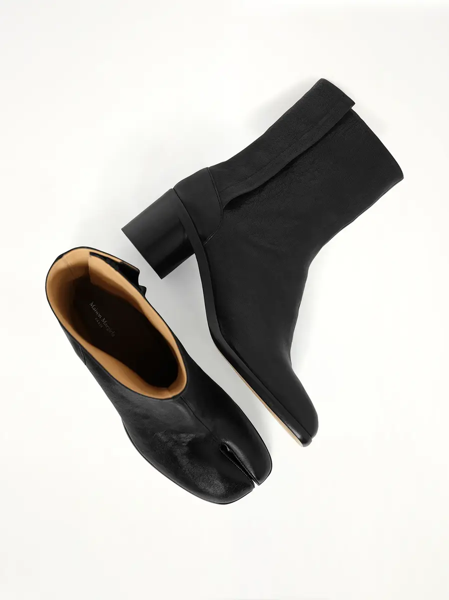 Maison Margiela Tabi Ankle Soft Boots H60 | Thumbnail 4 Maison Margiela Tabi Ankle Soft Boots H60 | Thumbnail 4