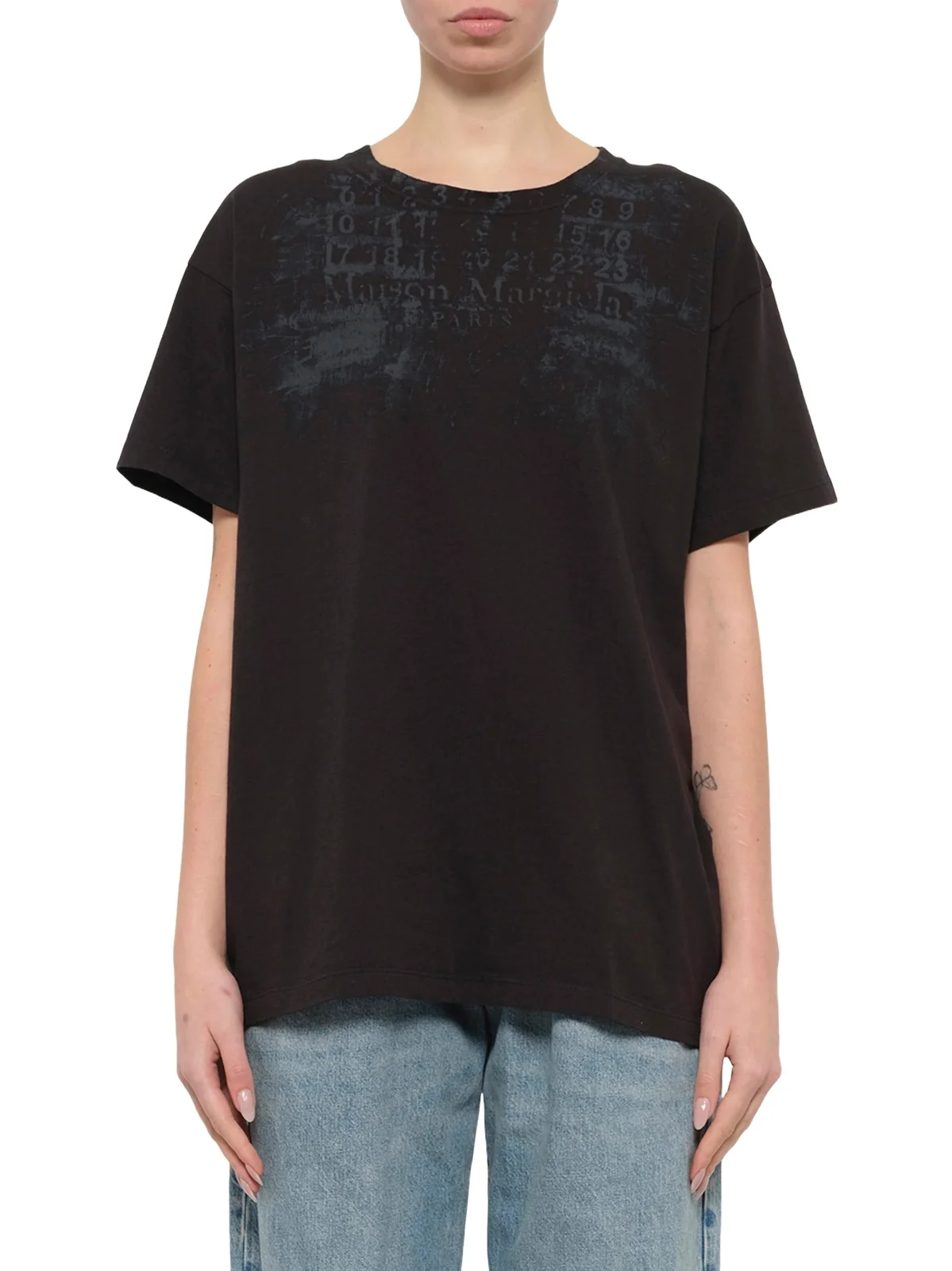 Numbers Regular T-shirt in Carbon