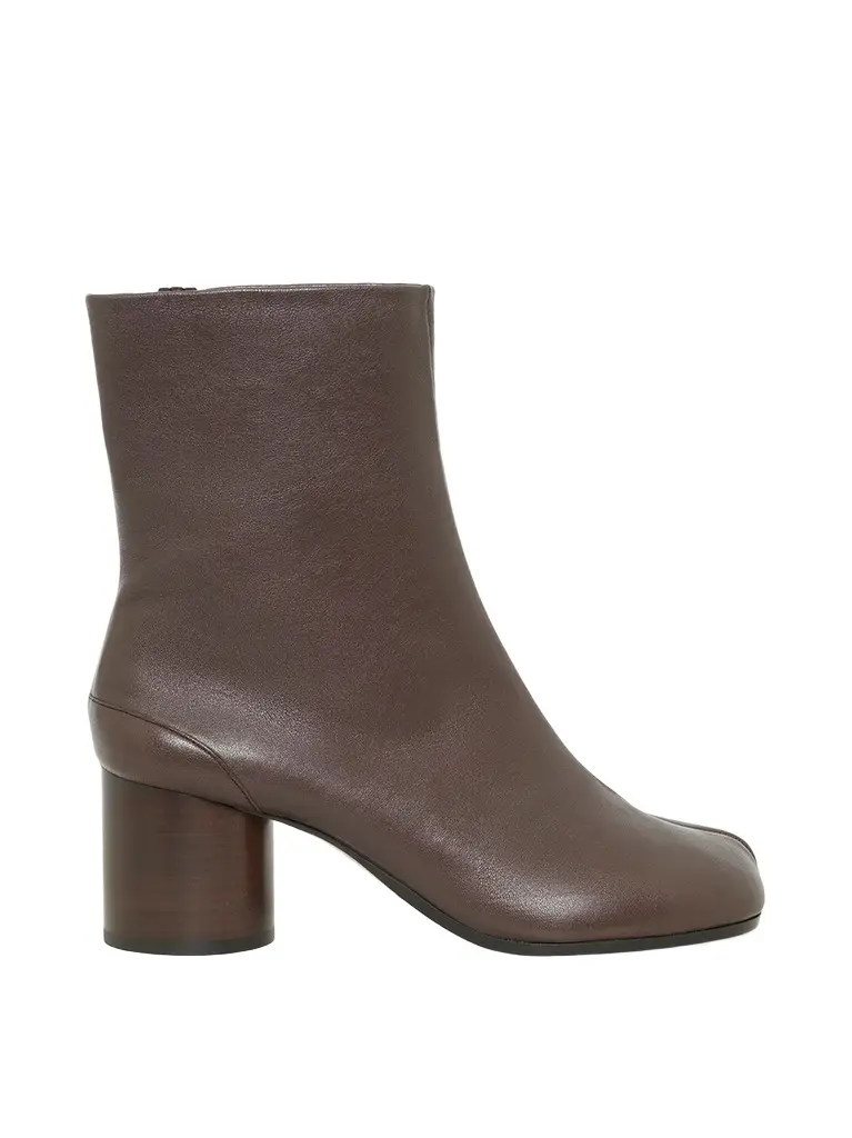 Maison Margiela Tabi Ankle Boots 6cm in Moka