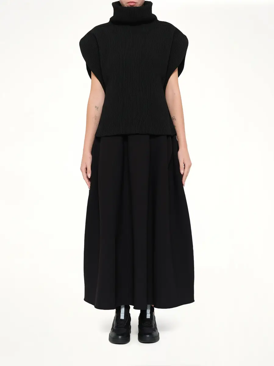 CFCL Low Gauge Crease Highneck Top | Thumbnail 7
