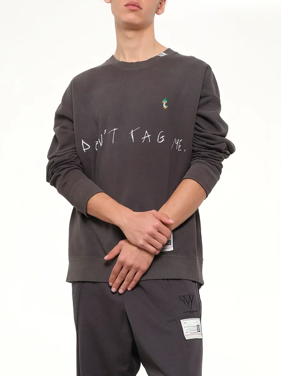 Maison MIHARA YASUHIRO Don't Tag Me. Printed Sweatshirt | Thumbnail 6 Maison MIHARA YASUHIRO Don't Tag Me. Printed Sweatshirt | Thumbnail 6