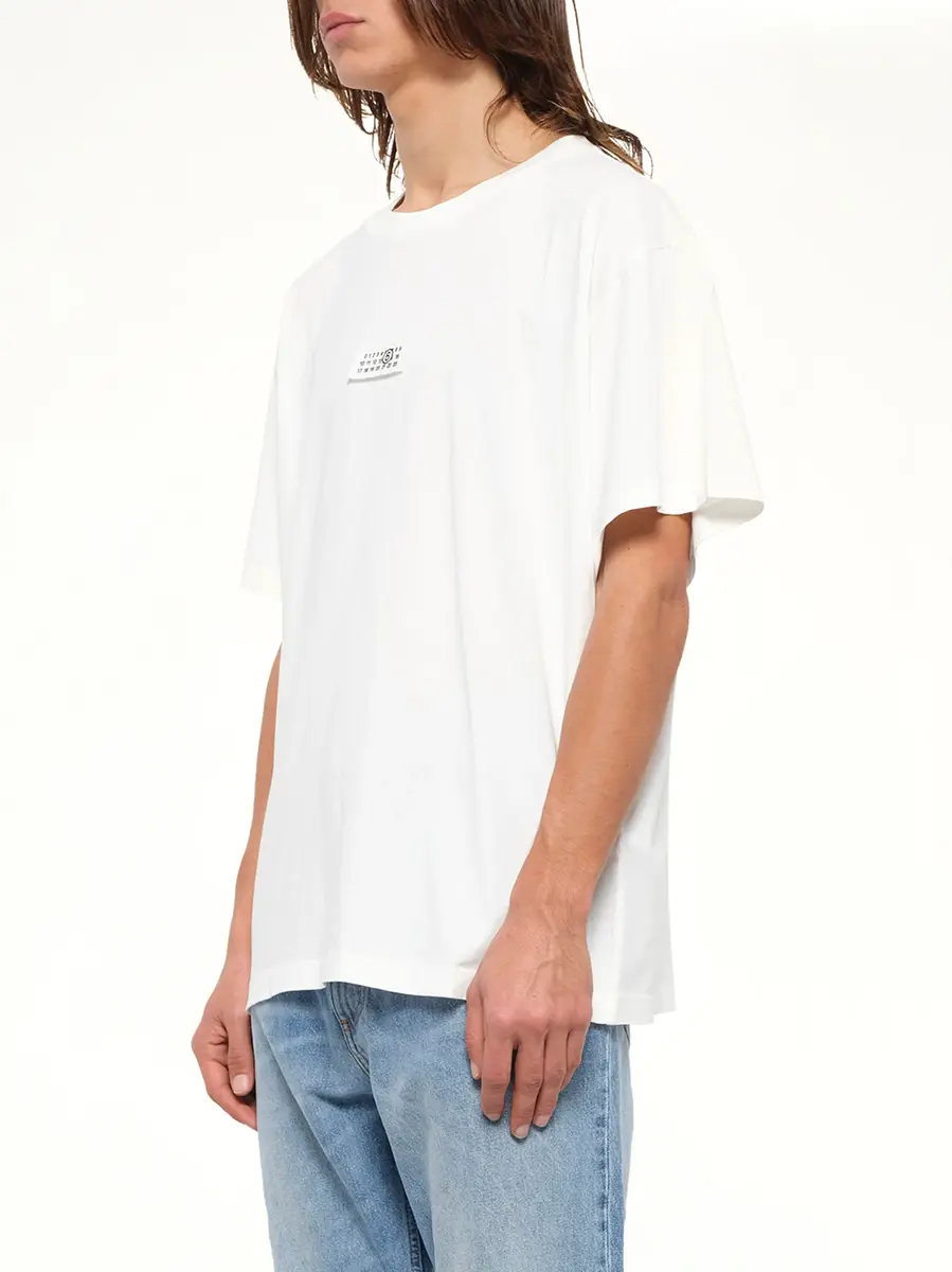 MM6 MAISON MARGIELA Mm6 Patch T-shirt in Off White | Thumbnail 3 MM6 MAISON MARGIELA Mm6 Patch T-shirt in Off White | Thumbnail 3