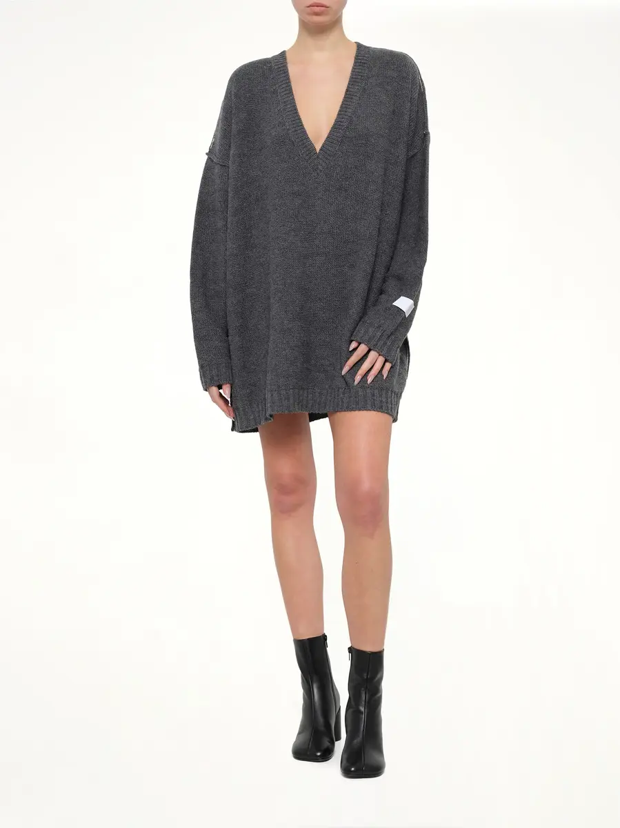 MM6 MAISON MARGIELA V-neck Sweater in Grey Melange | Thumbnail 4 MM6 MAISON MARGIELA V-neck Sweater in Grey Melange | Thumbnail 4