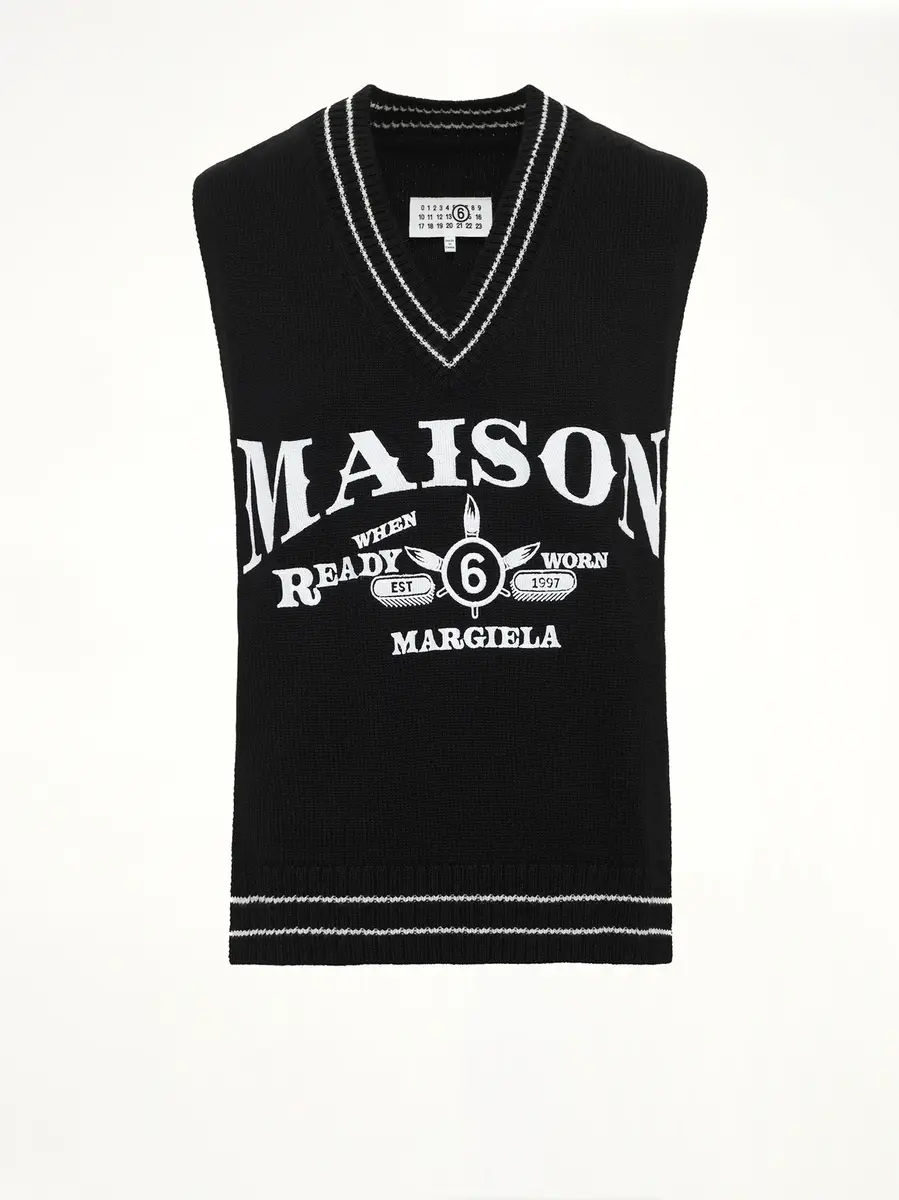 MM6 MAISON MARGIELA Varsity Stole | Thumbnail 2 MM6 MAISON MARGIELA Varsity Stole | Thumbnail 2