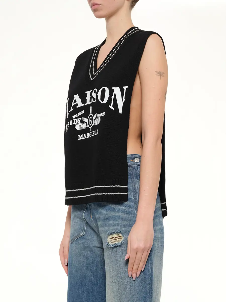 MM6 MAISON MARGIELA Varsity Stole | Thumbnail 3 MM6 MAISON MARGIELA Varsity Stole | Thumbnail 3