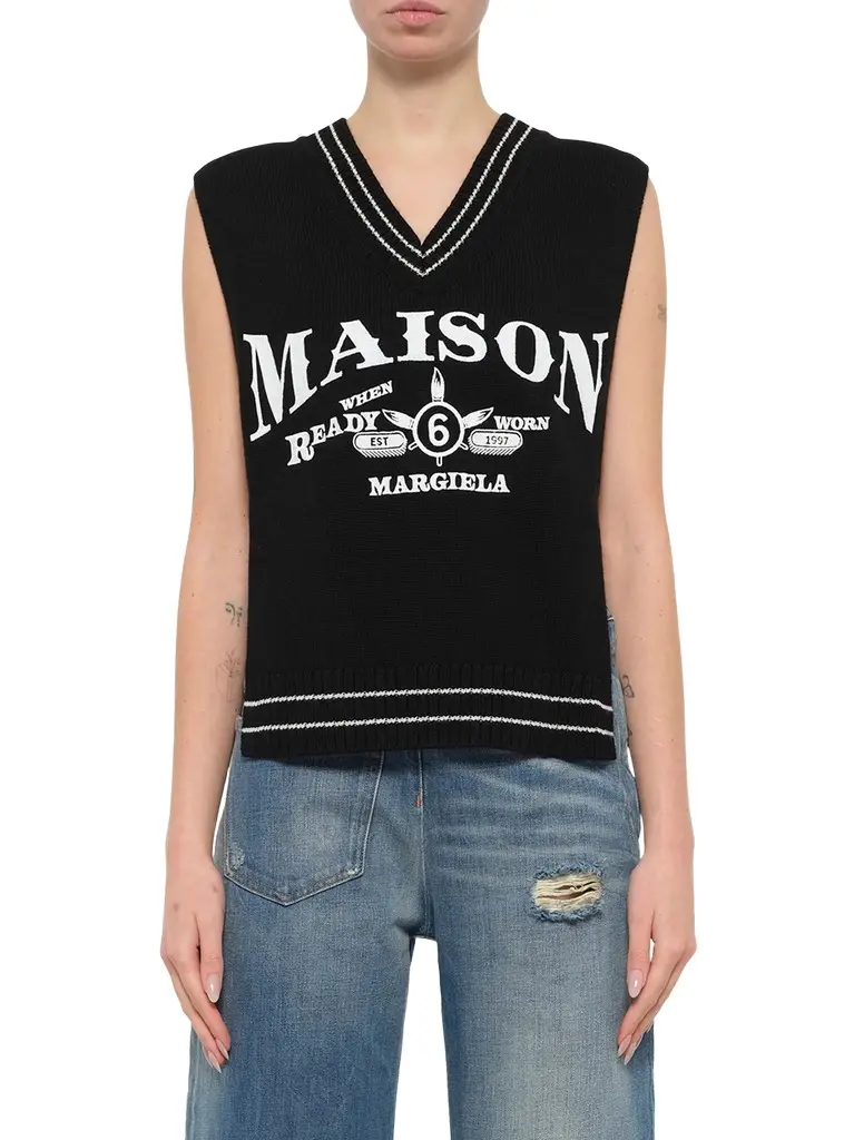 MM6 MAISON MARGIELA Varsity Stole | Thumbnail 1 MM6 MAISON MARGIELA Varsity Stole | Thumbnail 1