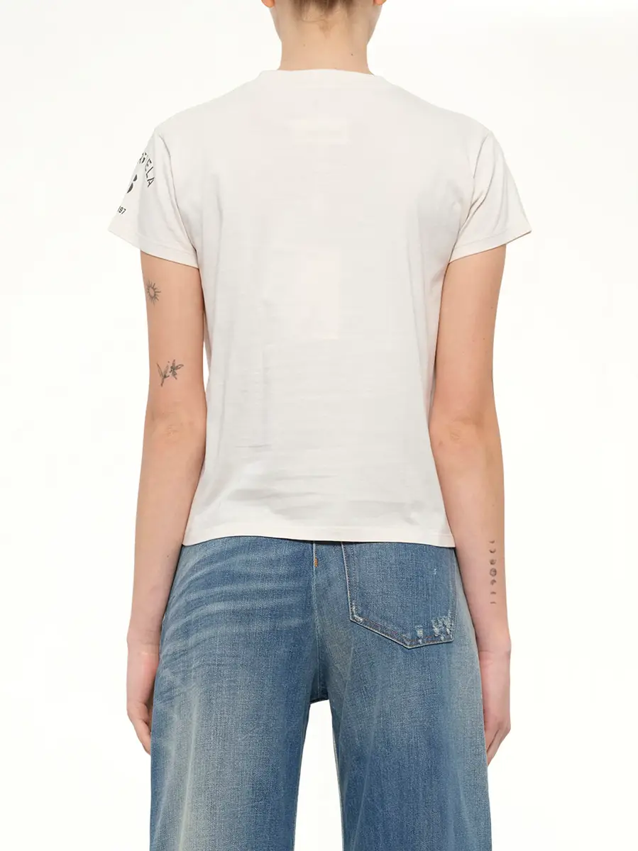 MM6 MAISON MARGIELA Sleeve Logo T-shirt in Ecru | Thumbnail 5 MM6 MAISON MARGIELA Sleeve Logo T-shirt in Ecru | Thumbnail 5