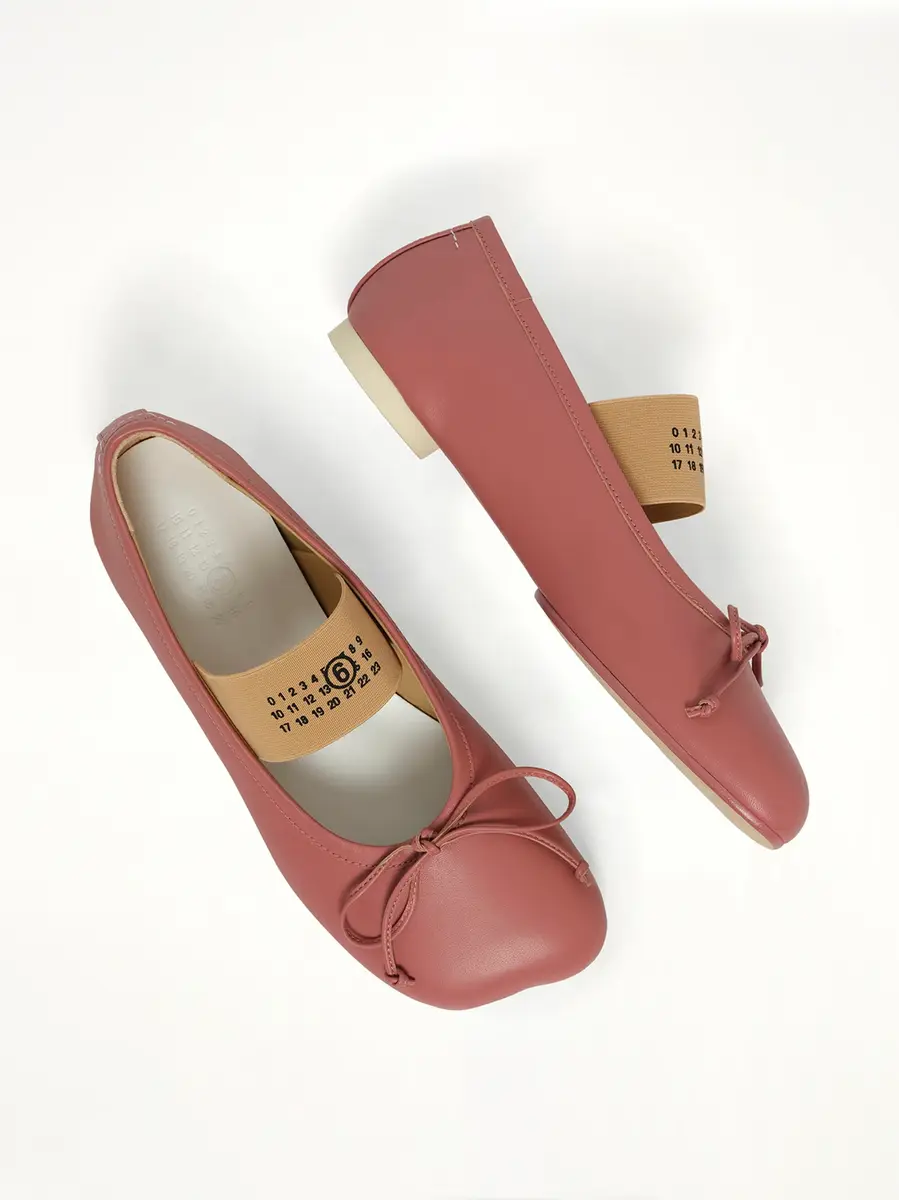MM6 MAISON MARGIELA Ballet Shoes in Withered Rose | Thumbnail 4 MM6 MAISON MARGIELA Ballet Shoes in Withered Rose | Thumbnail 4