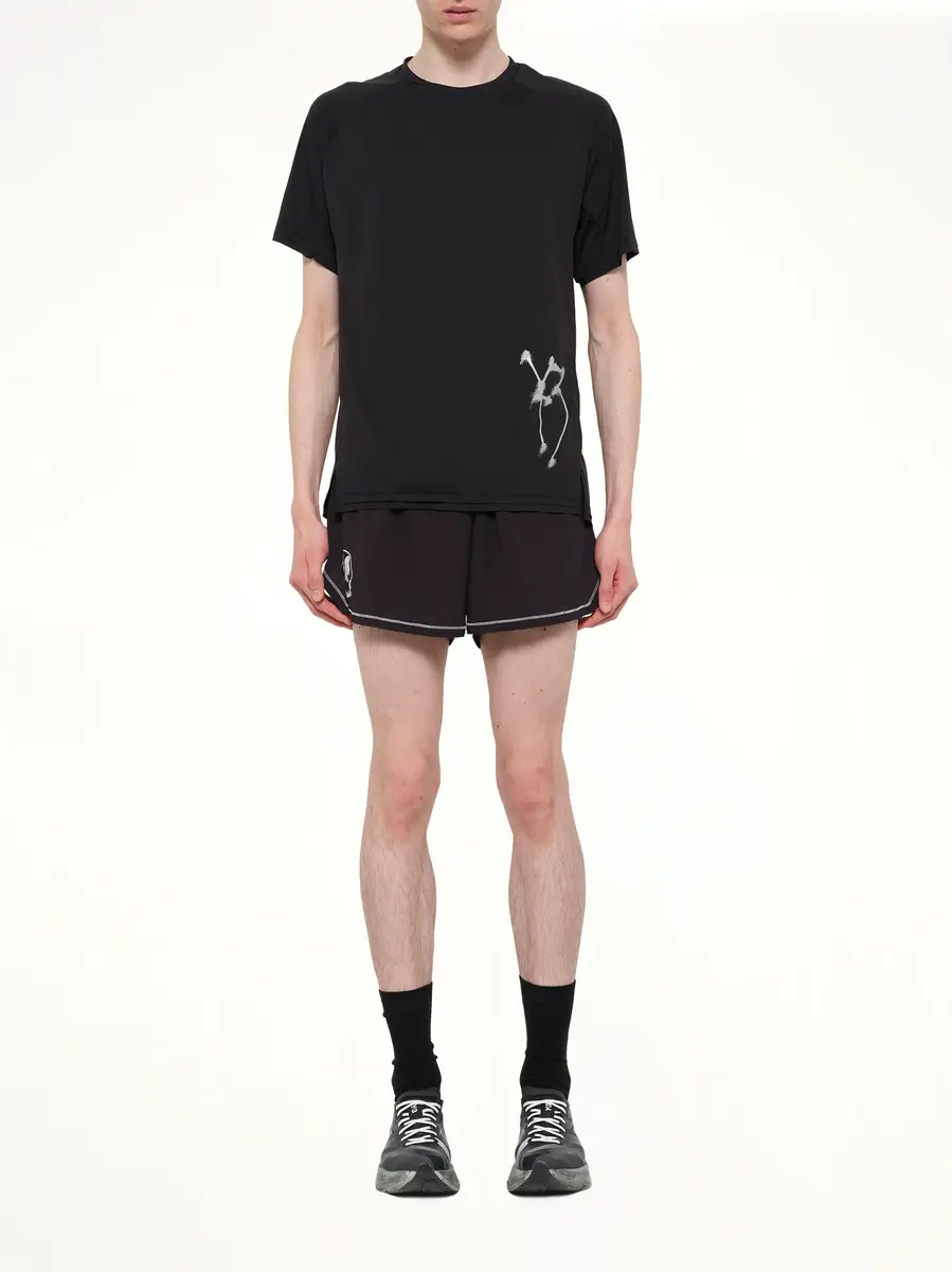 Y-3 3 Stripe Graphic Run T-shirt | Thumbnail 7 Y-3 3 Stripe Graphic Run T-shirt | Thumbnail 7