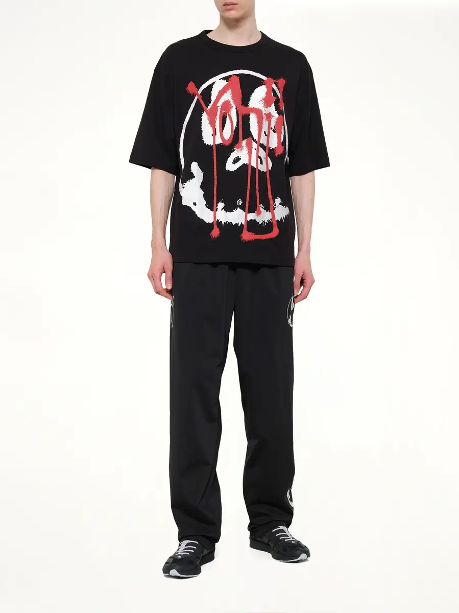 Y-3 Skull Graphic T-shirt in Black/red | Thumbnail 4 Y-3 Skull Graphic T-shirt in Black/red | Thumbnail 4